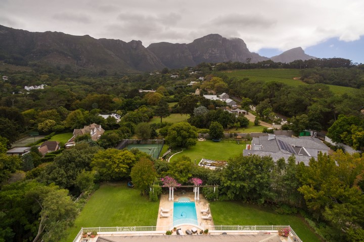 To Let 6 Bedroom Property for Rent in Constantia Western Cape